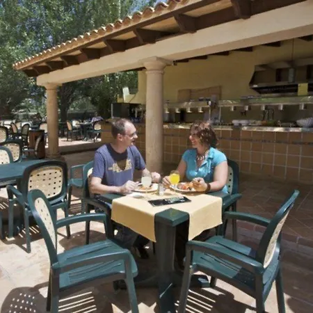 Park Hotetur شقة